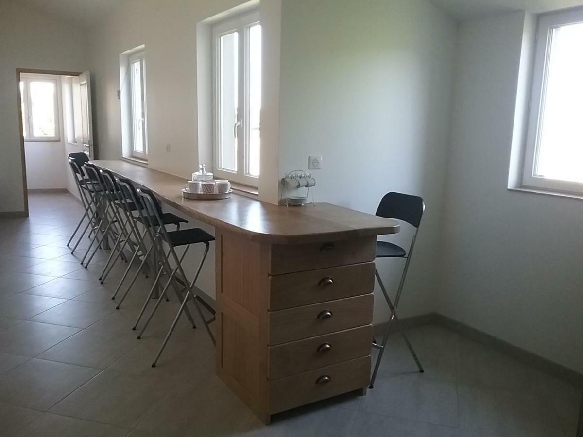 Cottage B2 Bazenville Bagian luar foto