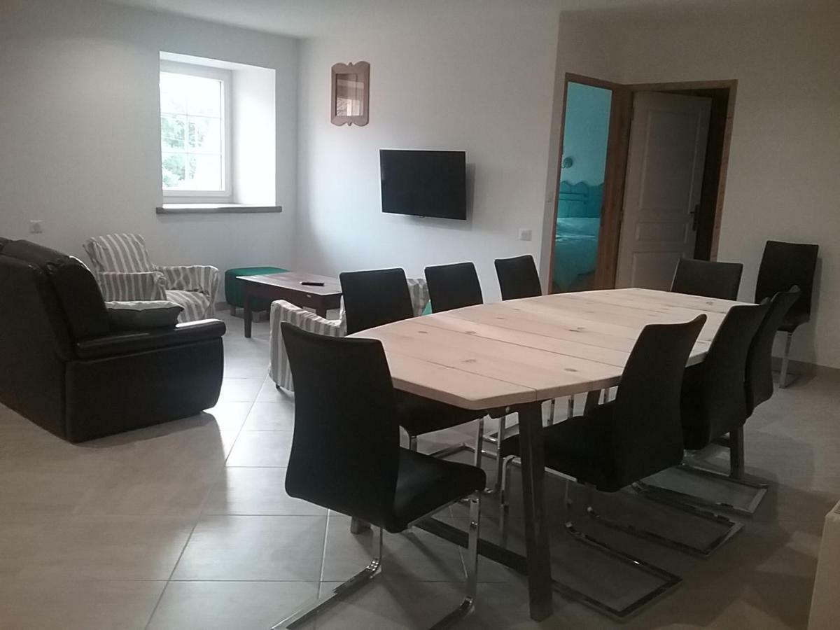 Cottage B2 Bazenville Bagian luar foto